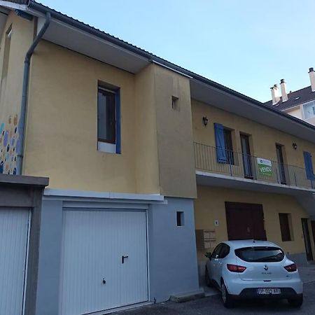 Appartement Duplex Avec Garage Annecy Centre Et Lac Екстериор снимка